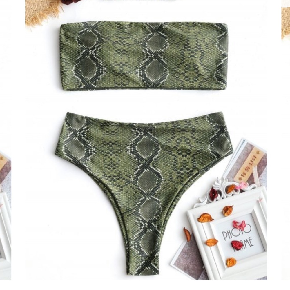 Bandeau Snakeskin High Cut Choker Bikini - Green M
